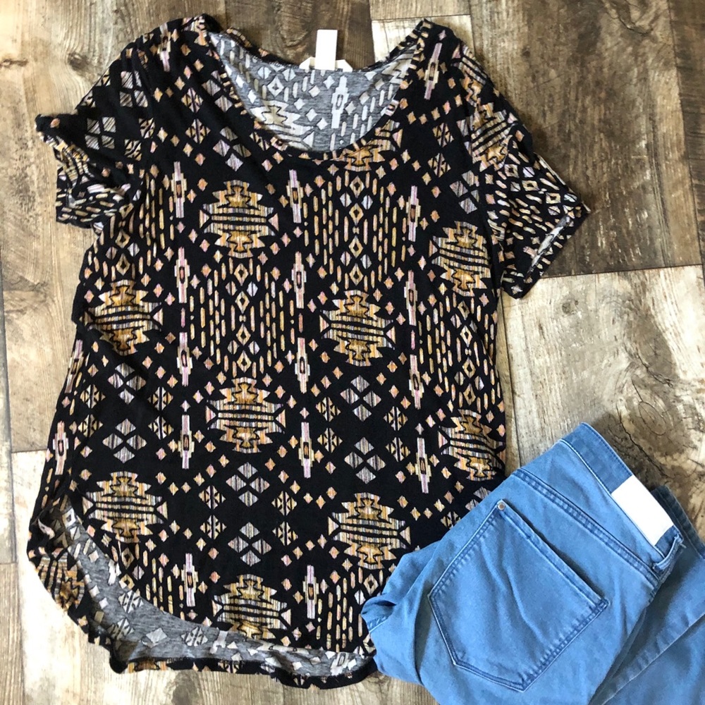 H & M Short sleeve v-neck Tee t-shirt